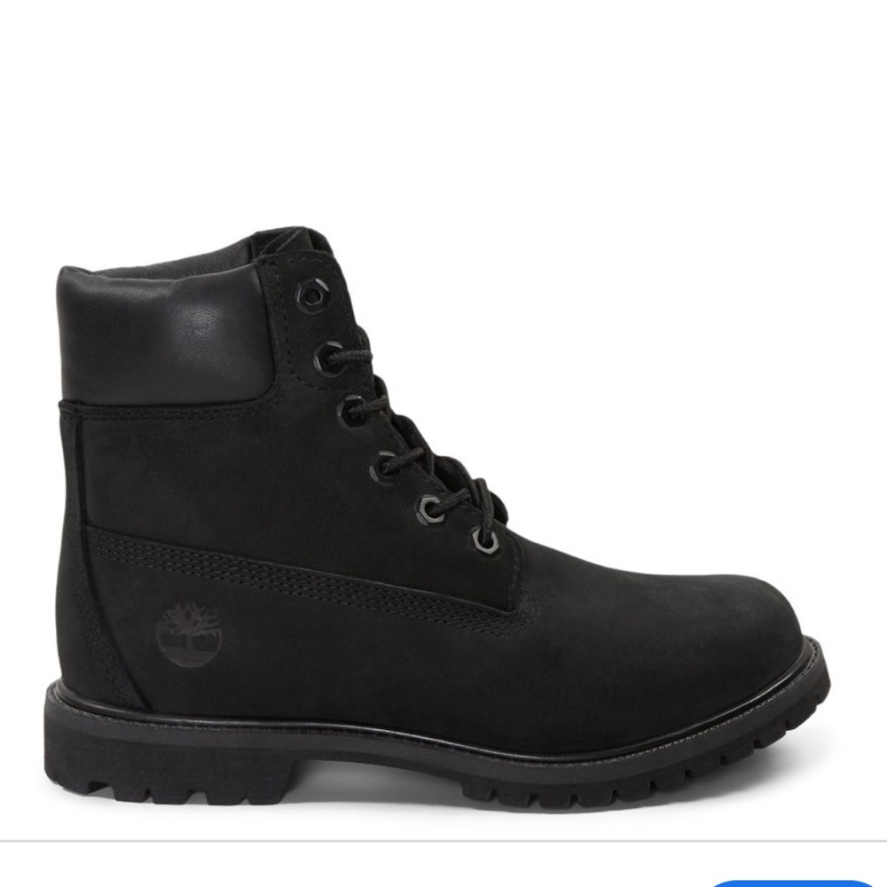Black Timberlands 😻